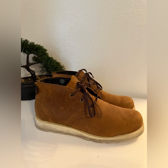Danner Men's Roasted Pecan Chukka Boots - Picture 2 of 7
